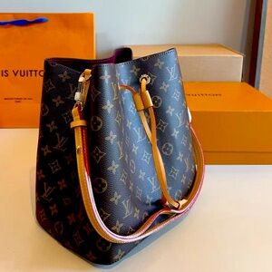 Louis Vuitton Monogram Canvas Shoulder Bag